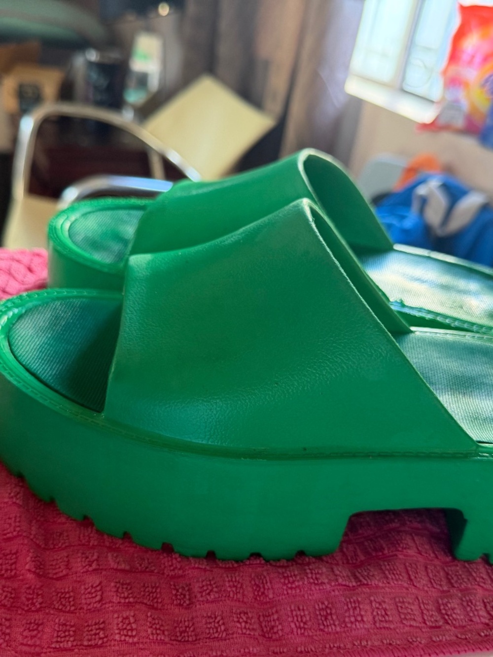 Chunks green platform